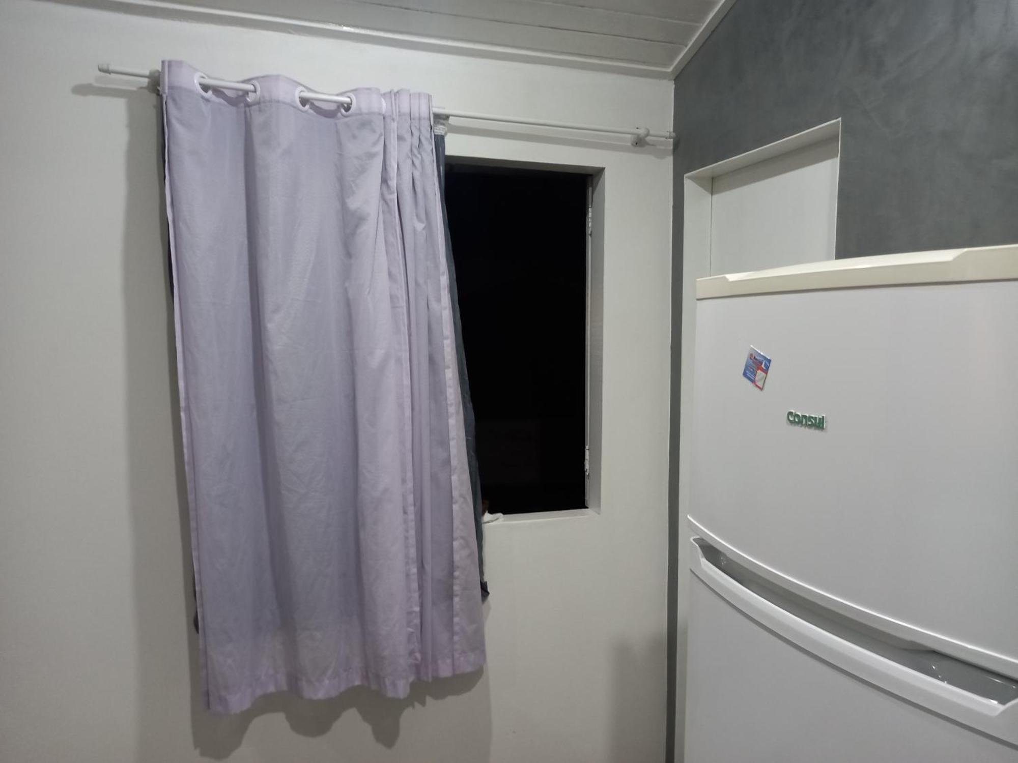 Linhare's Suítes e Kitnets Búzios Habitación foto