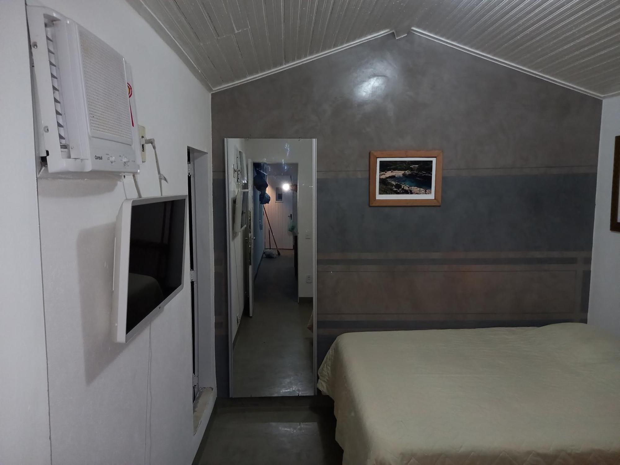 Linhare's Suítes e Kitnets Búzios Habitación foto