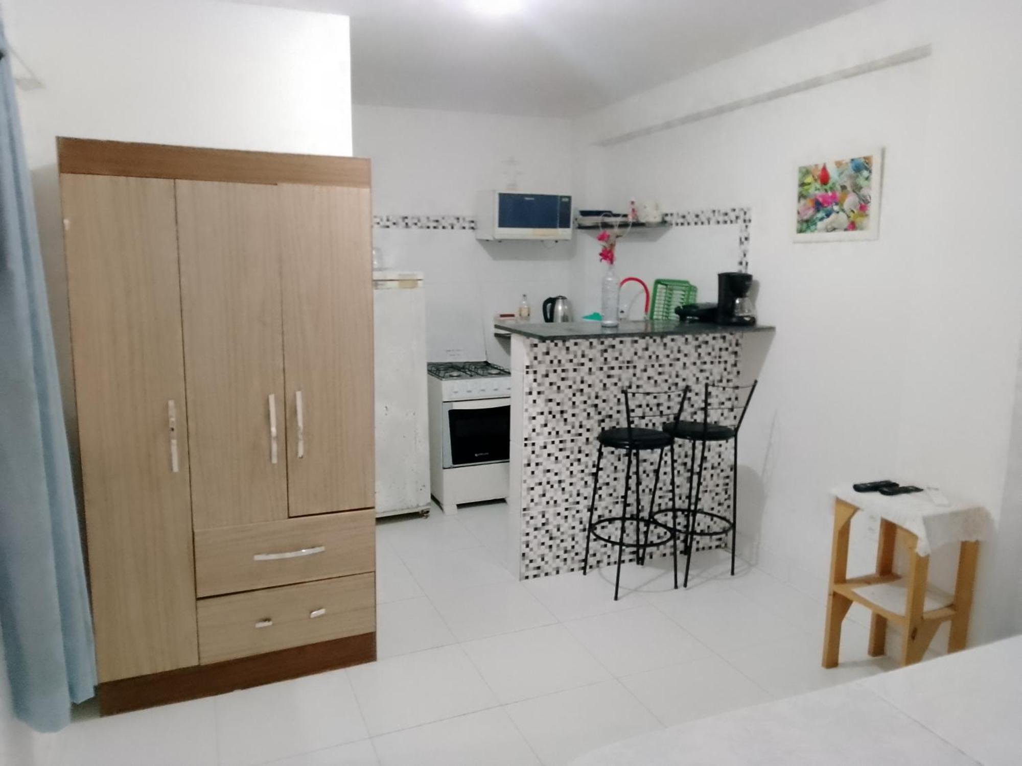 Linhare's Suítes e Kitnets Búzios Habitación foto