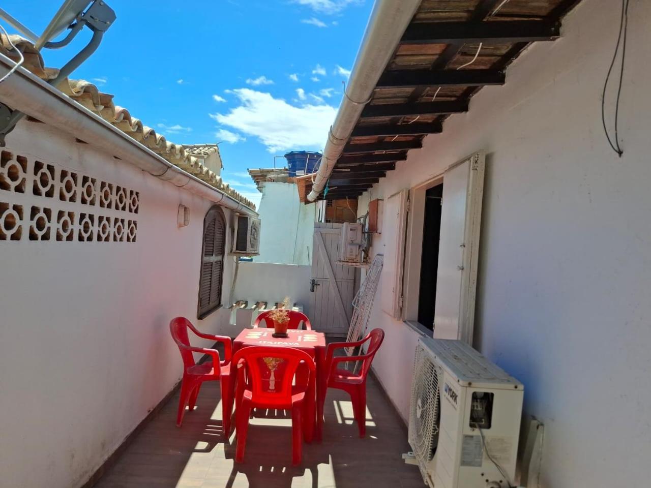 Linhare's Suítes e Kitnets Búzios Habitación foto